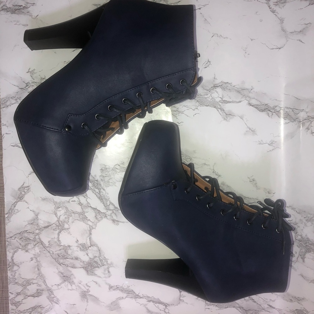 Charlotte Russe bootie